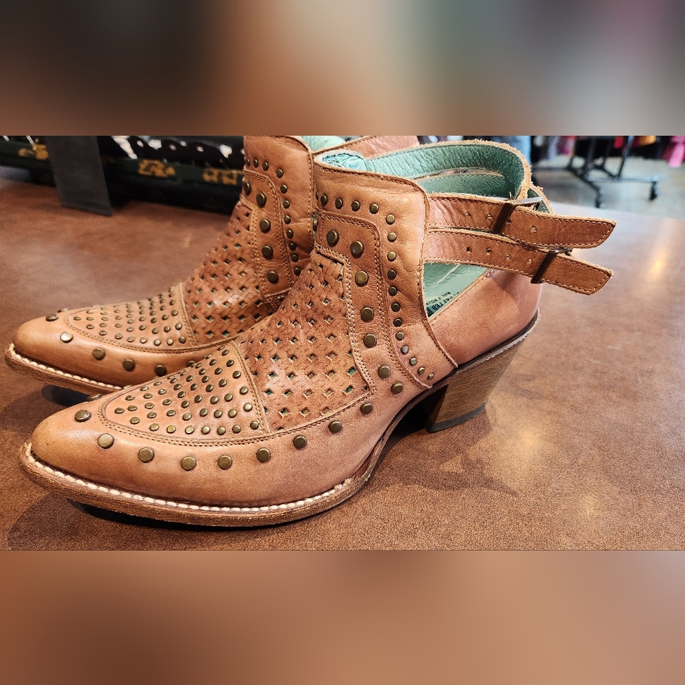 Corral Light Brown Leather Shoes - Picture 5 of 12